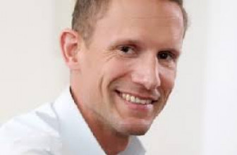 www.plastischechirurgie-linz.at – Dr. med. Philipp Mayr, der Facharzt für plastische Chirurgie in Linz-Oberösterreich